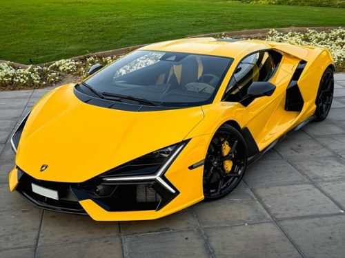 Lamborghini Revuelto